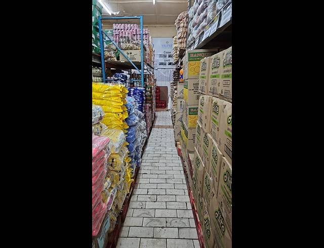 2,000M² BUSINESS FOR SALE IN HILLBROW